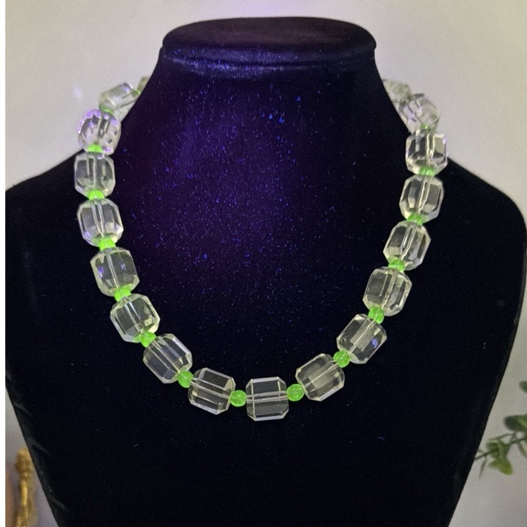 Gorgeous Art Deco Uranium Glass Necklace Choker Faceted Crystal Beads Vintage